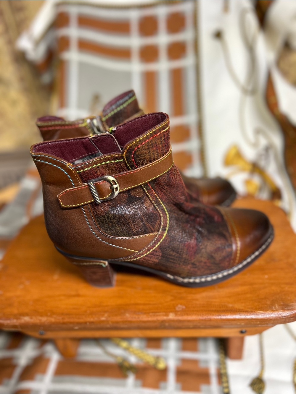 LโArtiste Women's Brown & Burgundy Leather Ankle Boots Size 37/6.5